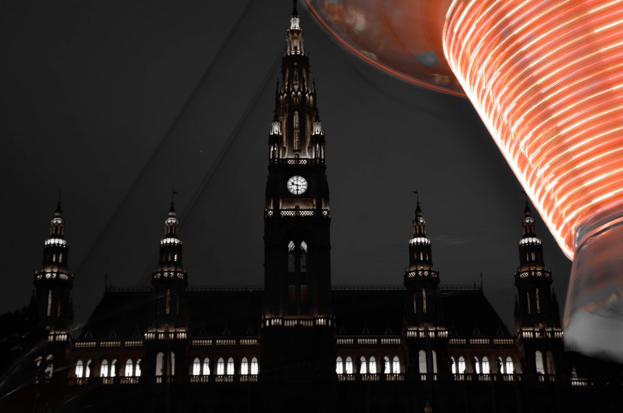 Merry-go-round – Жизнь