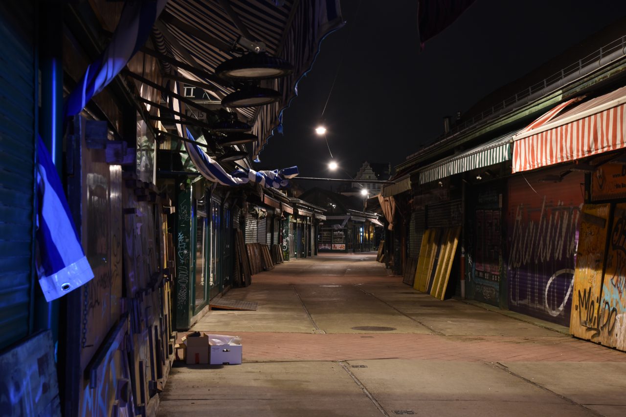 Nightlife III – Архитектура