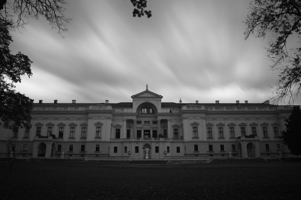 Stormy weather – Архитектура