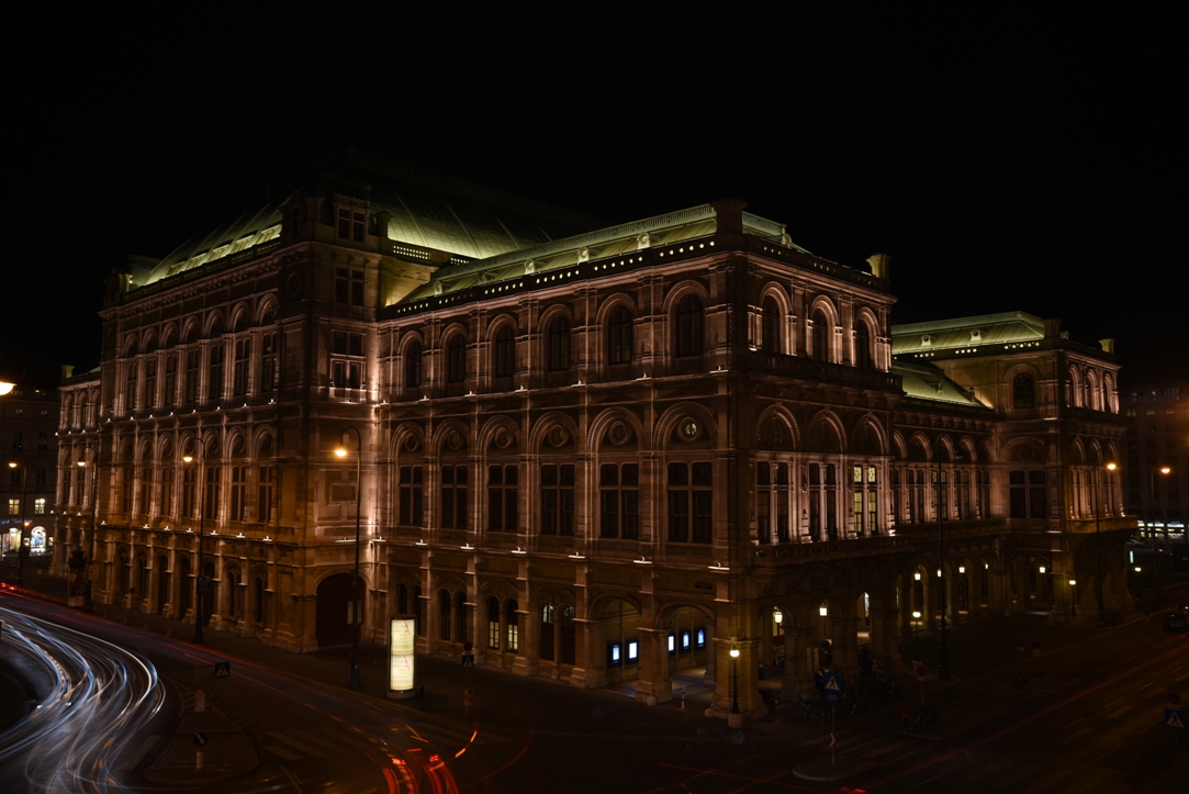 Vienna Opera II – Архитектура