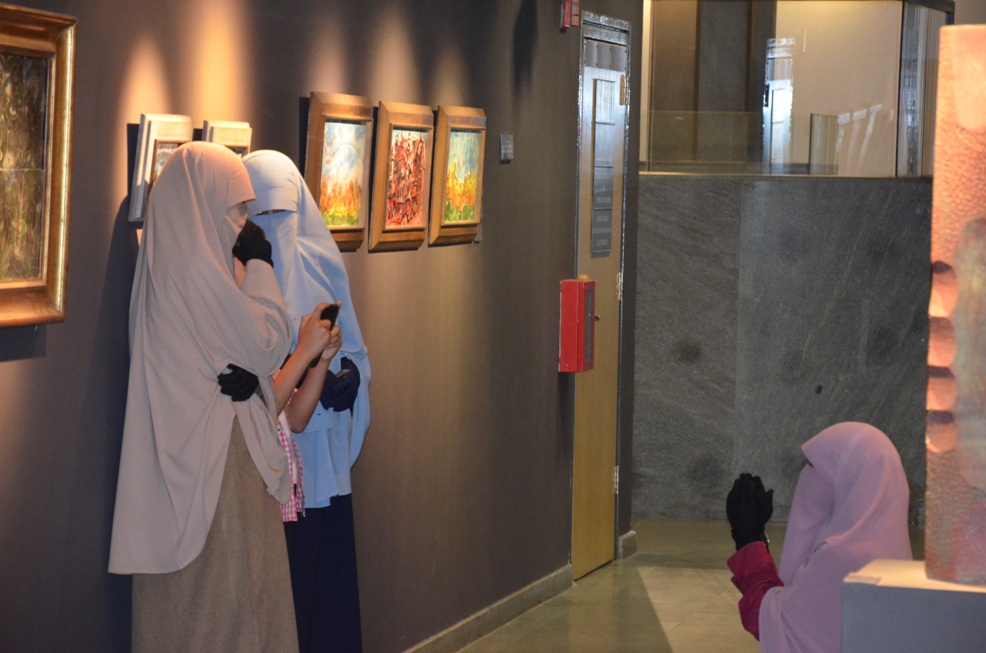 In the museum – Жизнь