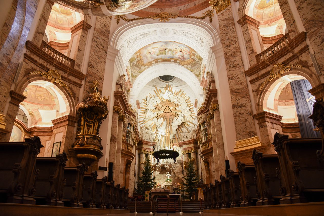 Karlskirche III – Архитектура