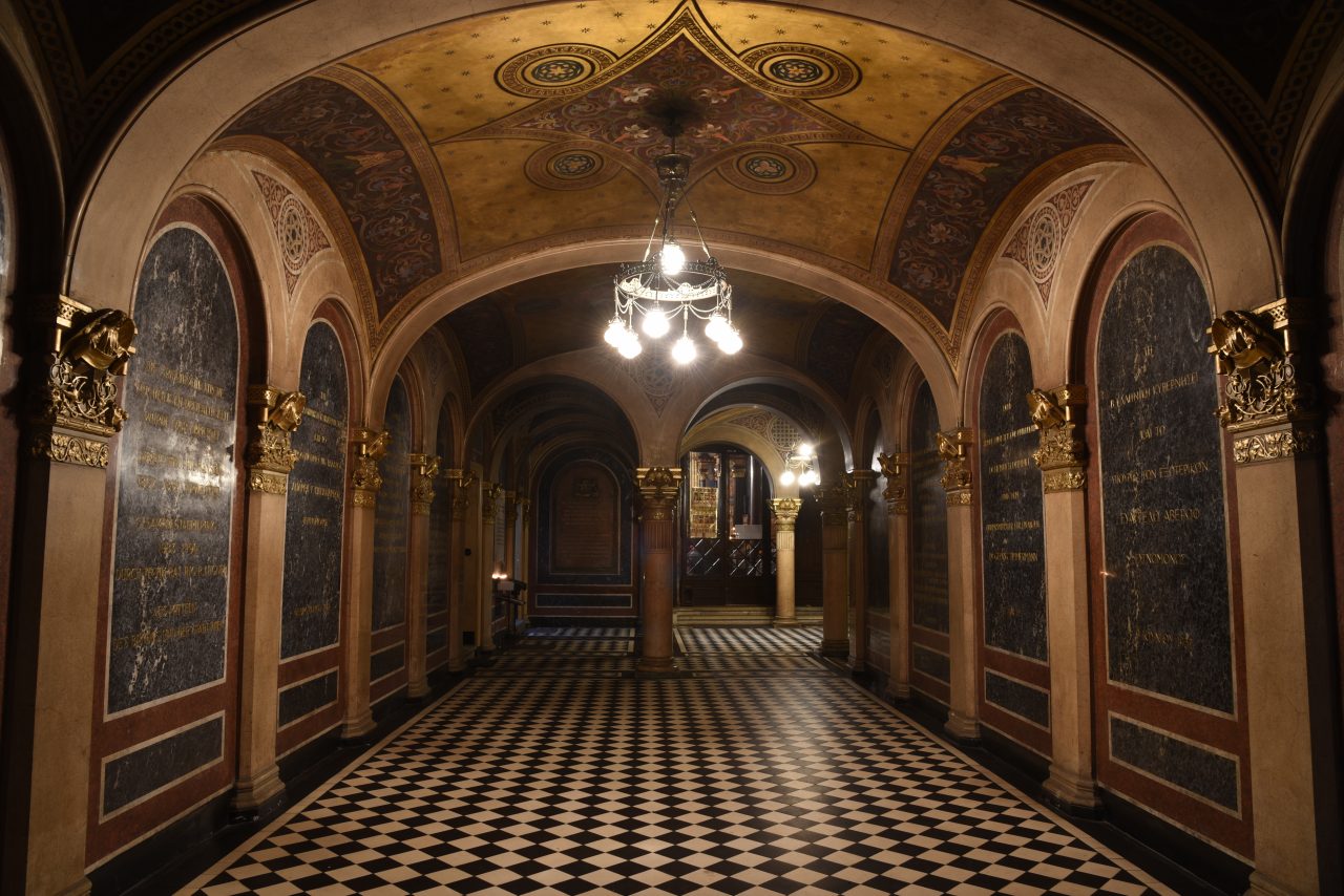 Greek Church I – Архитектура