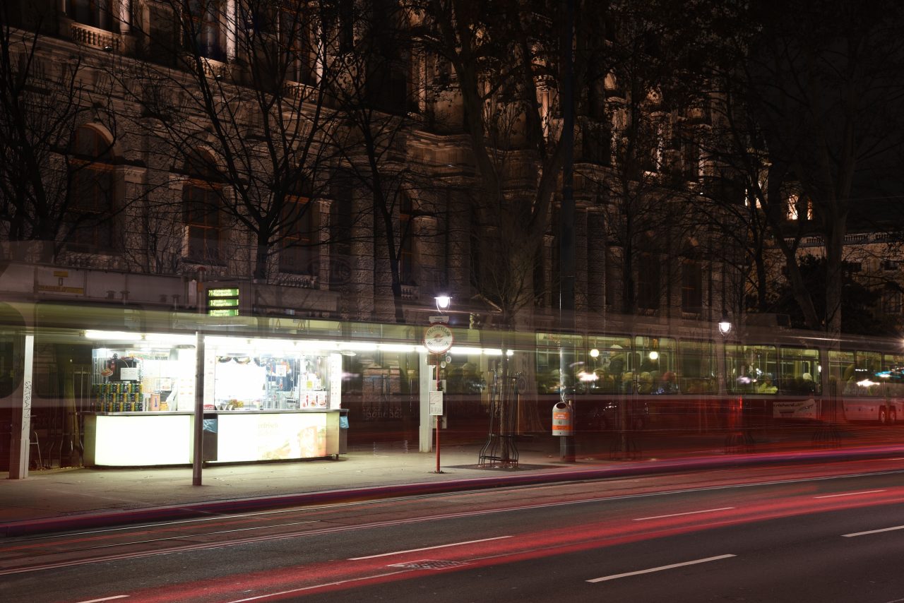 Vienna Ring Road III – На улице