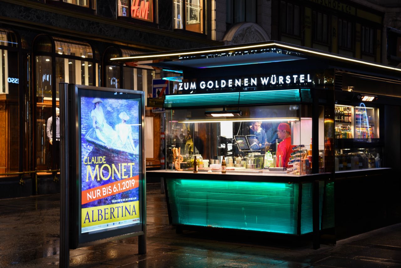 Wurst stand I – На улице