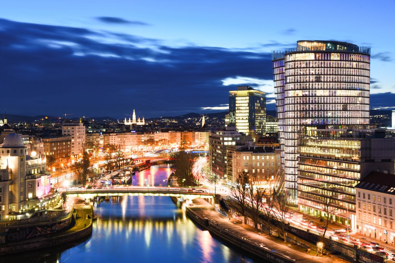 Night view IX – На улице