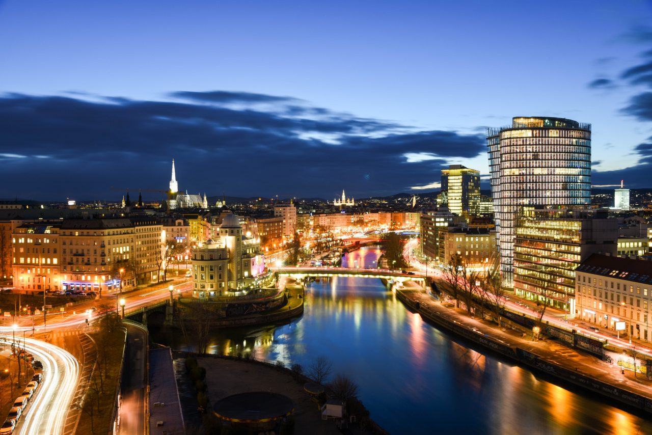 Night view X – На улице